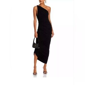 Norma Kamali Diana One-Shoulder Ruched Midi dress